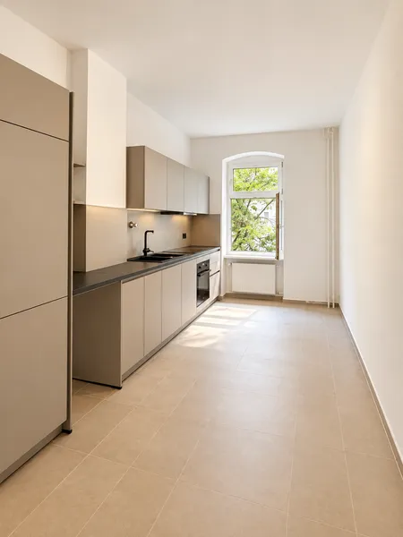 2 Zimmer mit einer Einbauküche und Tageslichtbad — photo 1